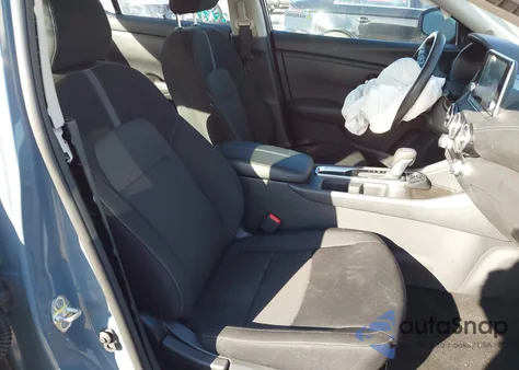 2025 Nissan Sentra Sv z USA, uszkodzony, nr VIN 3N1AB8CV6SY347042